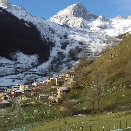 La Casita De La Cruz * Langreo